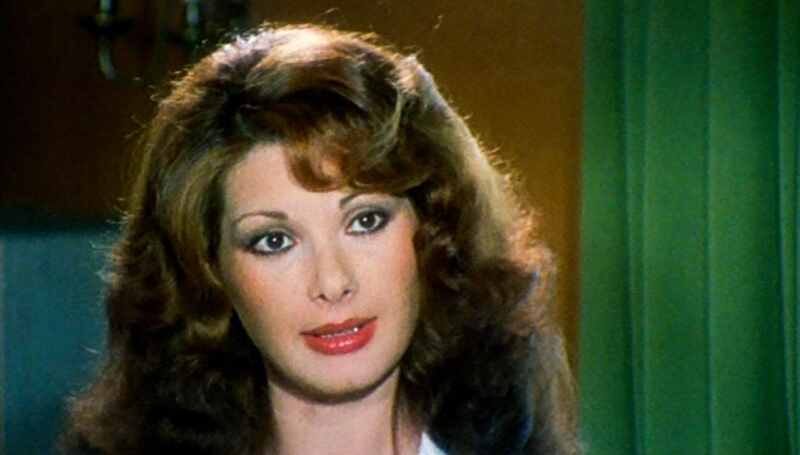 La soldatessa alla visita militare (1977) Screenshot 4