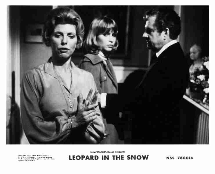 Leopard in the Snow (1978) Screenshot 4