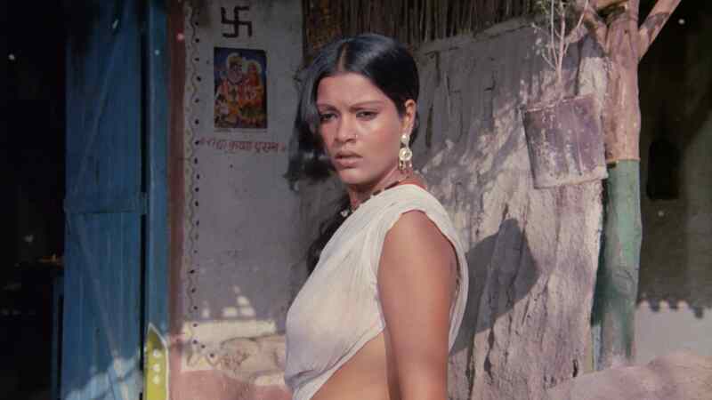 Satyam Shivam Sundaram: Love Sublime (1978) Screenshot 3