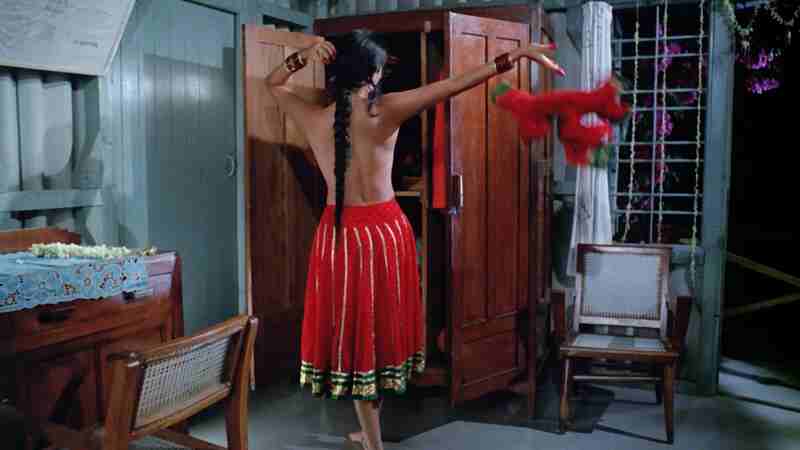 Satyam Shivam Sundaram: Love Sublime (1978) Screenshot 5