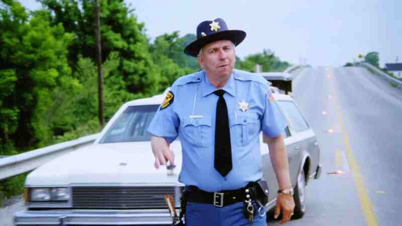 Smokey and the Good Time Outlaws (1978) Screenshot 1