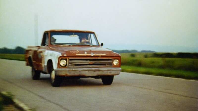 Smokey and the Good Time Outlaws (1978) Screenshot 2