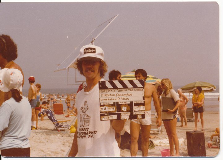 Beach House (1982) Screenshot 5