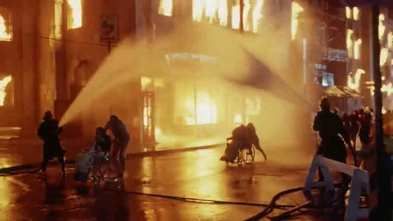 City on Fire (1979) Screenshot 2