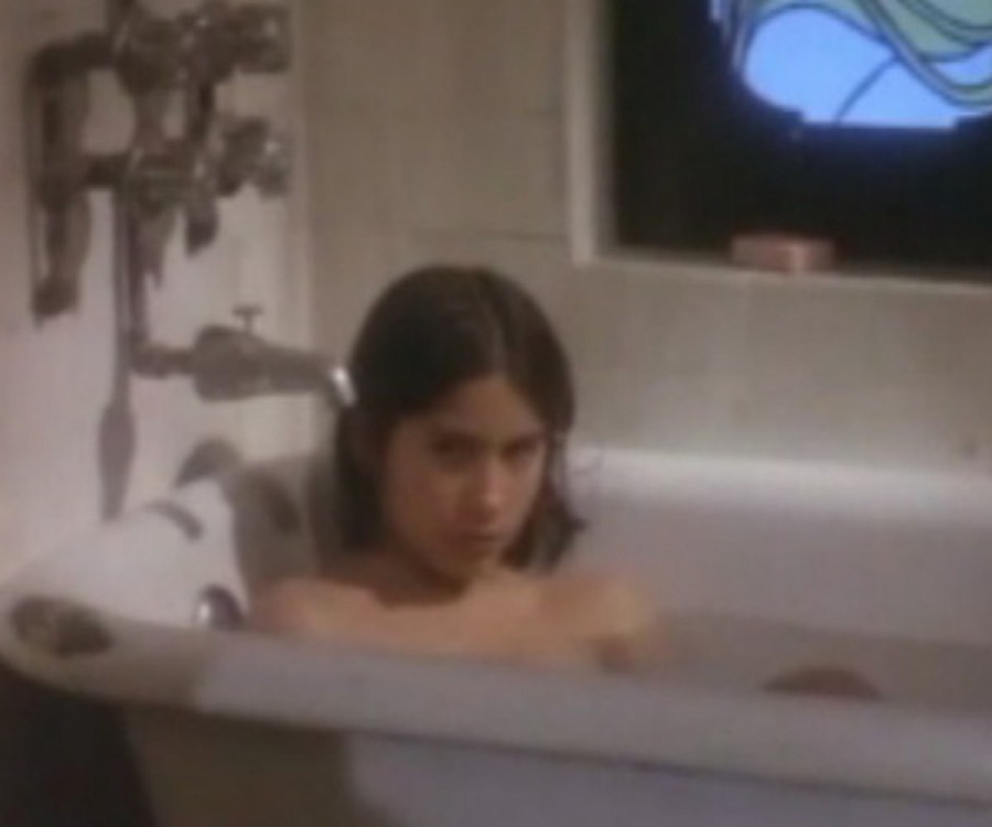 La tía Alejandra (1980) Screenshot 3