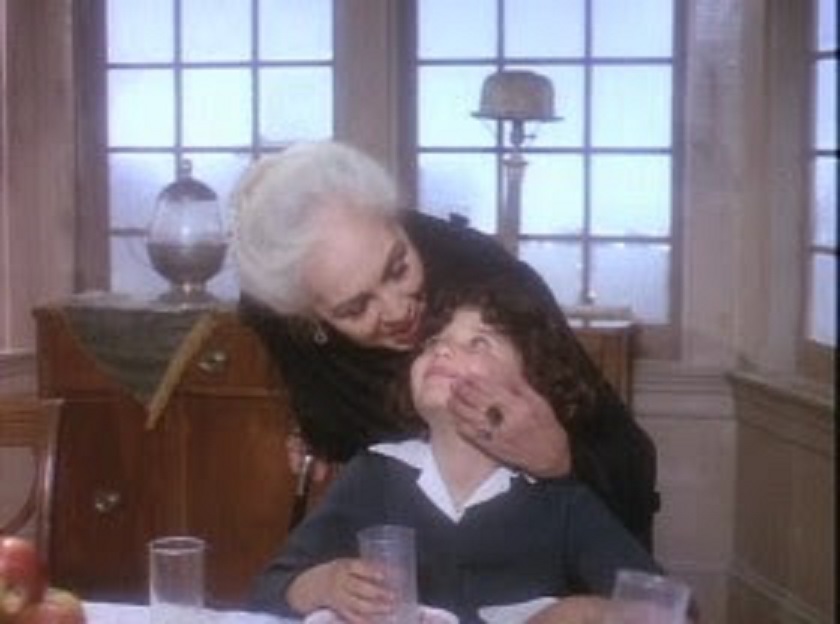 La tía Alejandra (1980) Screenshot 4