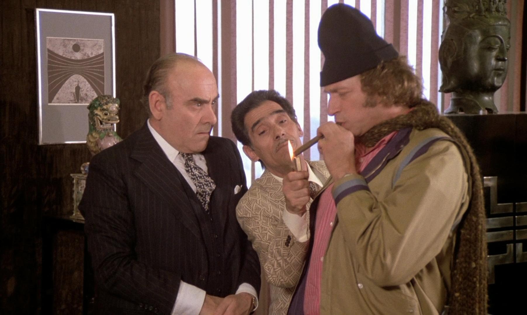 The Umbrella Coup (1980) Screenshot 4