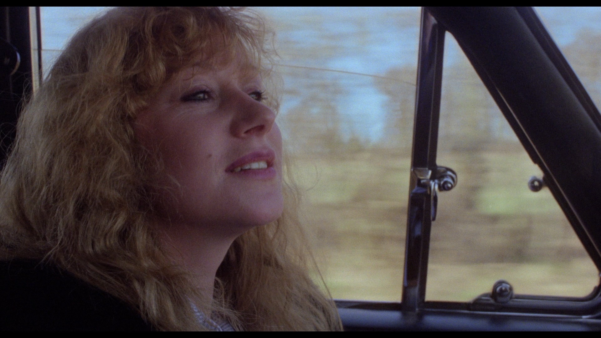 Hussy (1980) Screenshot 3