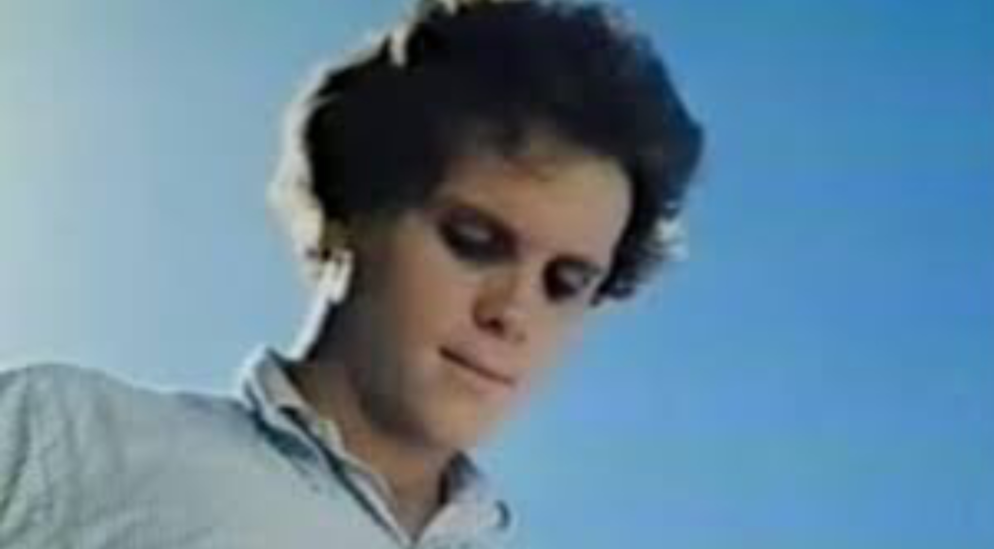 Paradiso Blu (1980) Screenshot 1