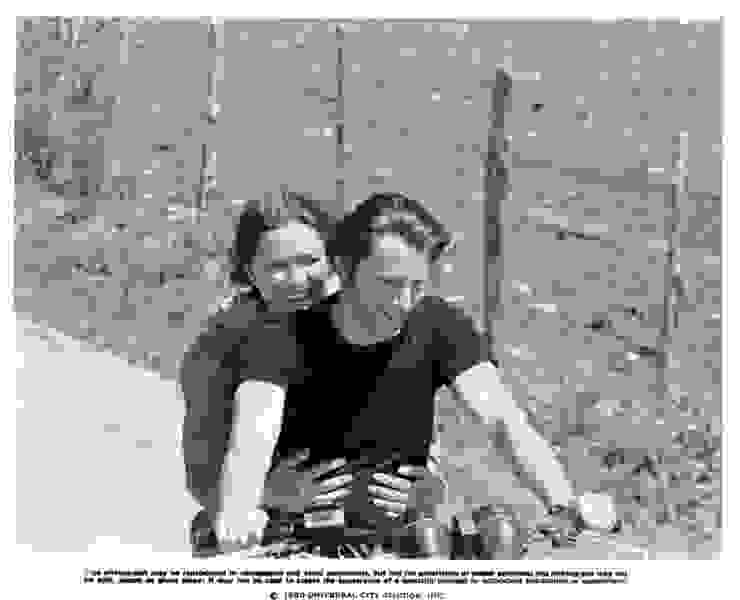 Resurrection (1980) Screenshot 2
