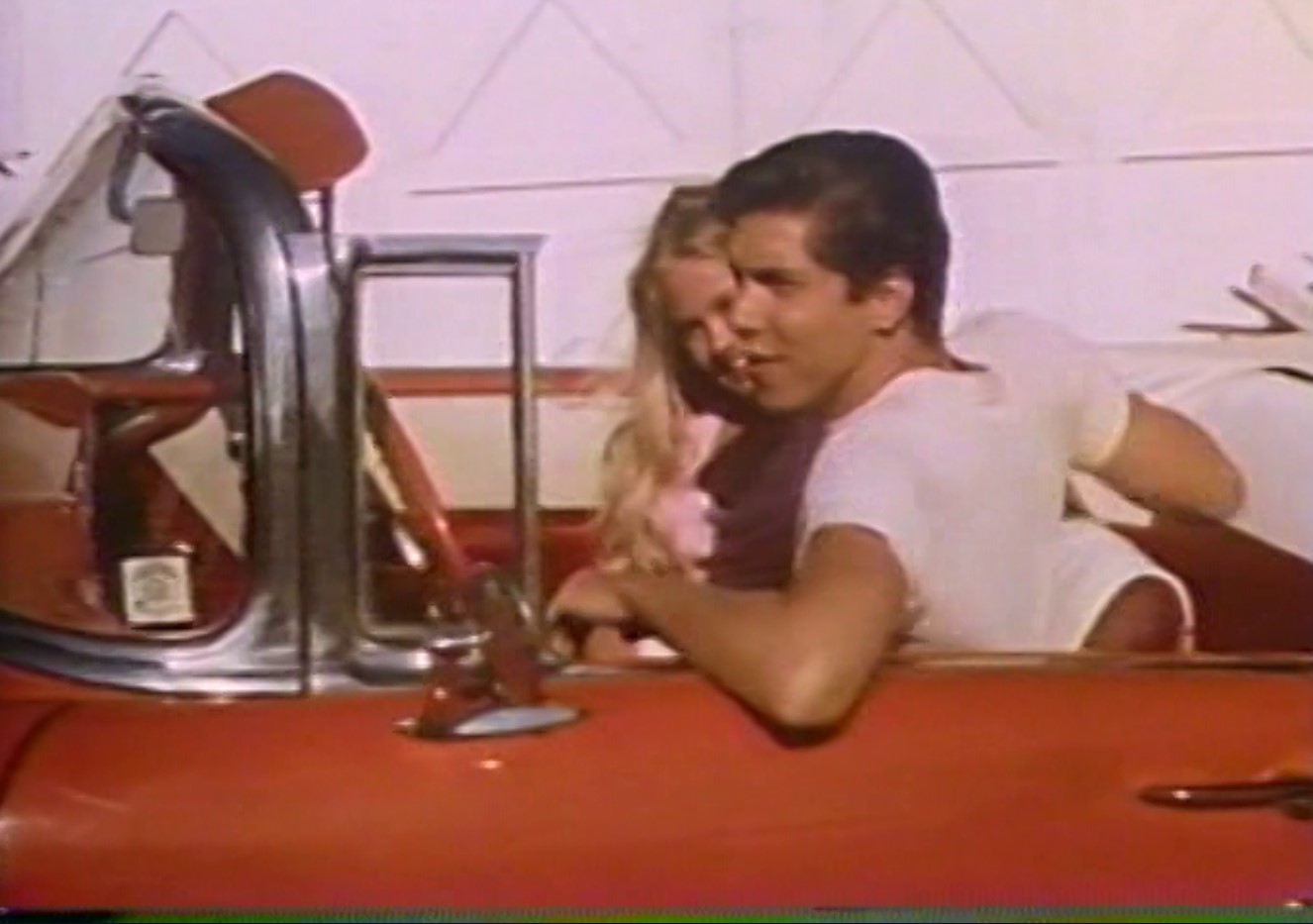 Sweater Girls (1978) Screenshot 2