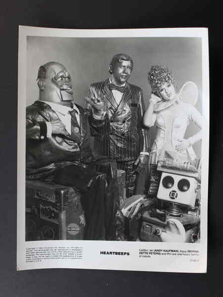 Heartbeeps (1981) Screenshot 4