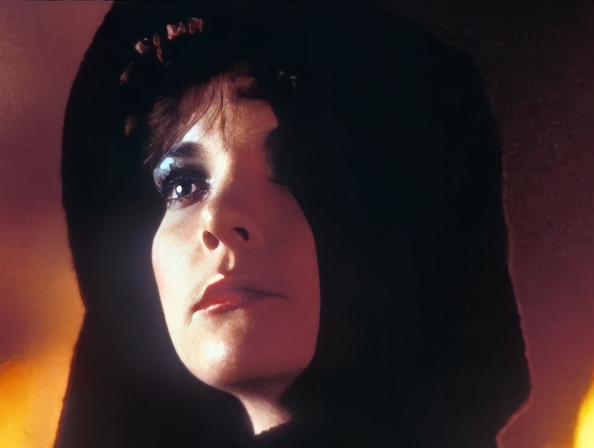 Midnight Offerings (1981) Screenshot 1