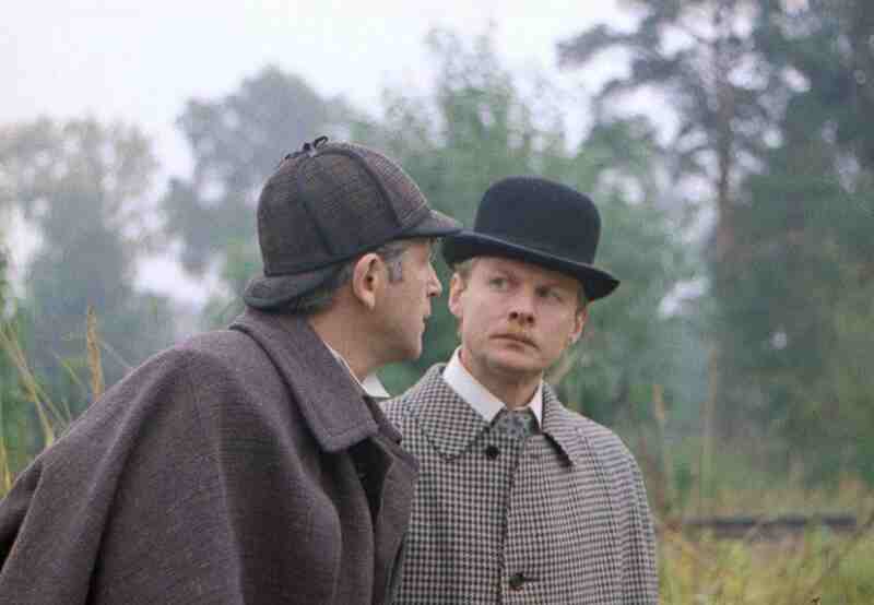 The Adventures of Sherlock Holmes and Dr. Watson: The Hound of the Baskervilles (1981) Screenshot 4