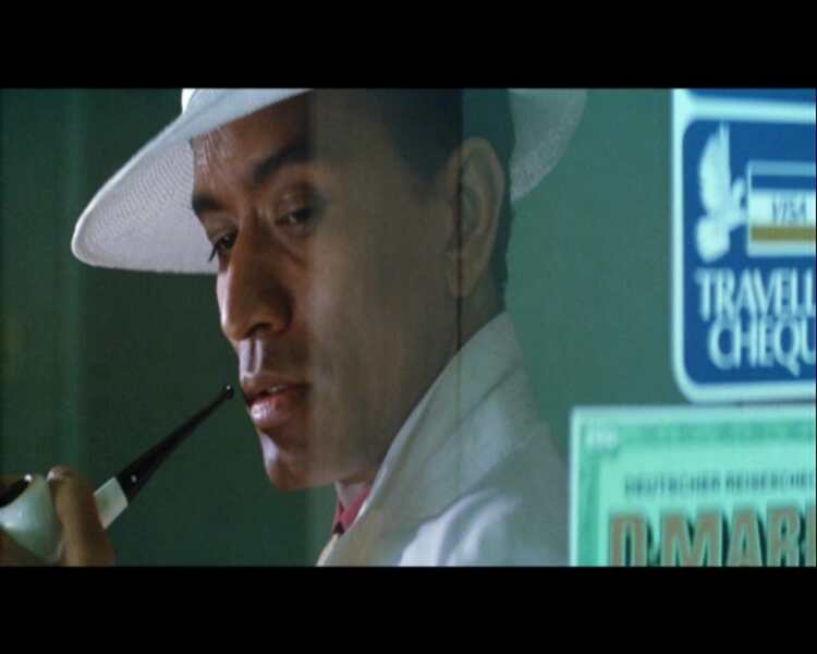 Dangerous Encounters of the First Kind (1980) Screenshot 4