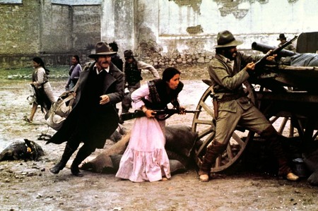 Mexico in Flames (1982) Screenshot 4
