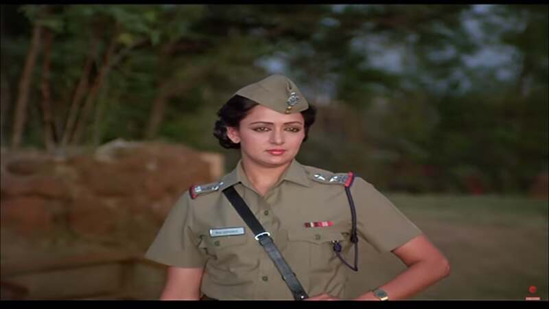 Andhaa Kaanoon (1983) Screenshot 2