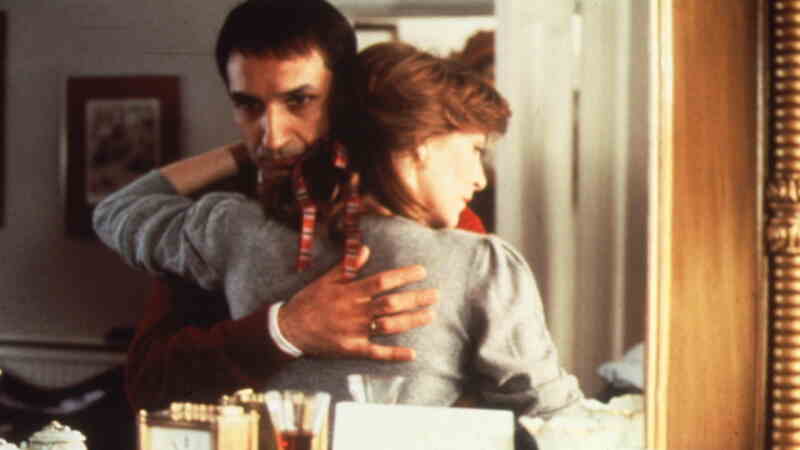 Betrayal (1983) Screenshot 1
