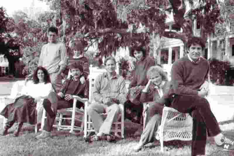 The Big Chill (1983) starring Tom Berenger on DVD DVD The Big Chill (1983) Screenshot 1