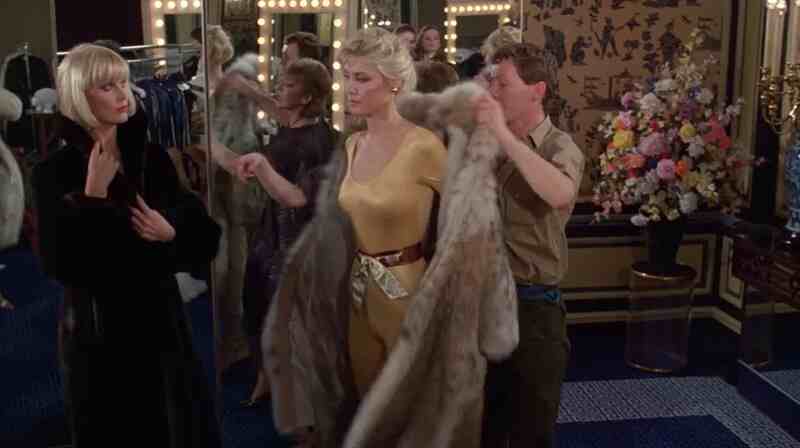 Covergirl (1983) Screenshot 4