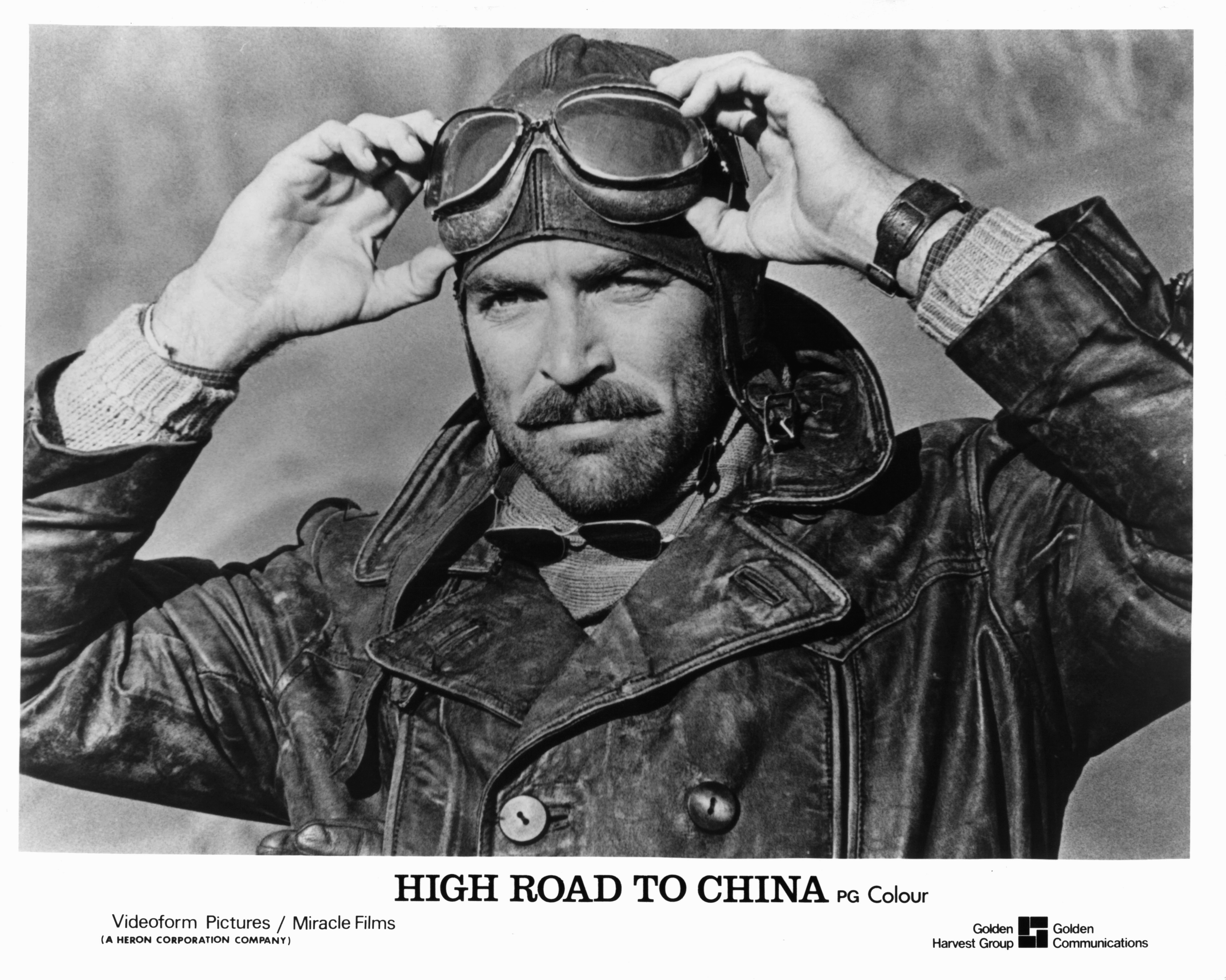High Road to China (1983) Screenshot 2