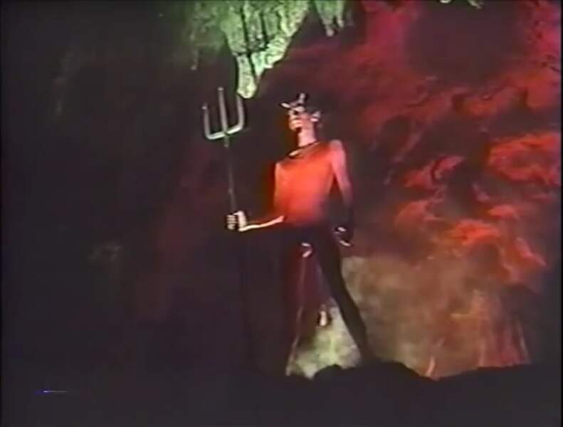Lumaban ka, Satanas (1983) Screenshot 4