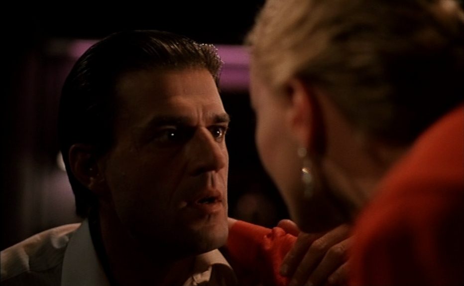 The 4th Man (1983) Screenshot 4