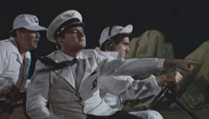 Nothing Lasts Forever (1984) Screenshot 5