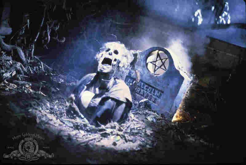 Ghoulies (1984) Screenshot 2