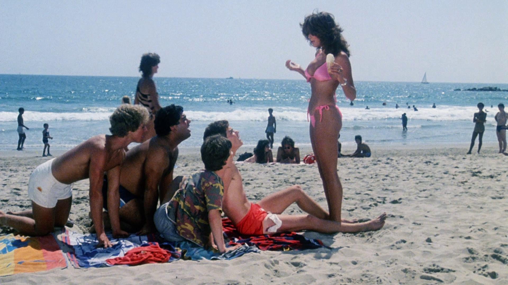 Hot Moves (1984) Screenshot 2