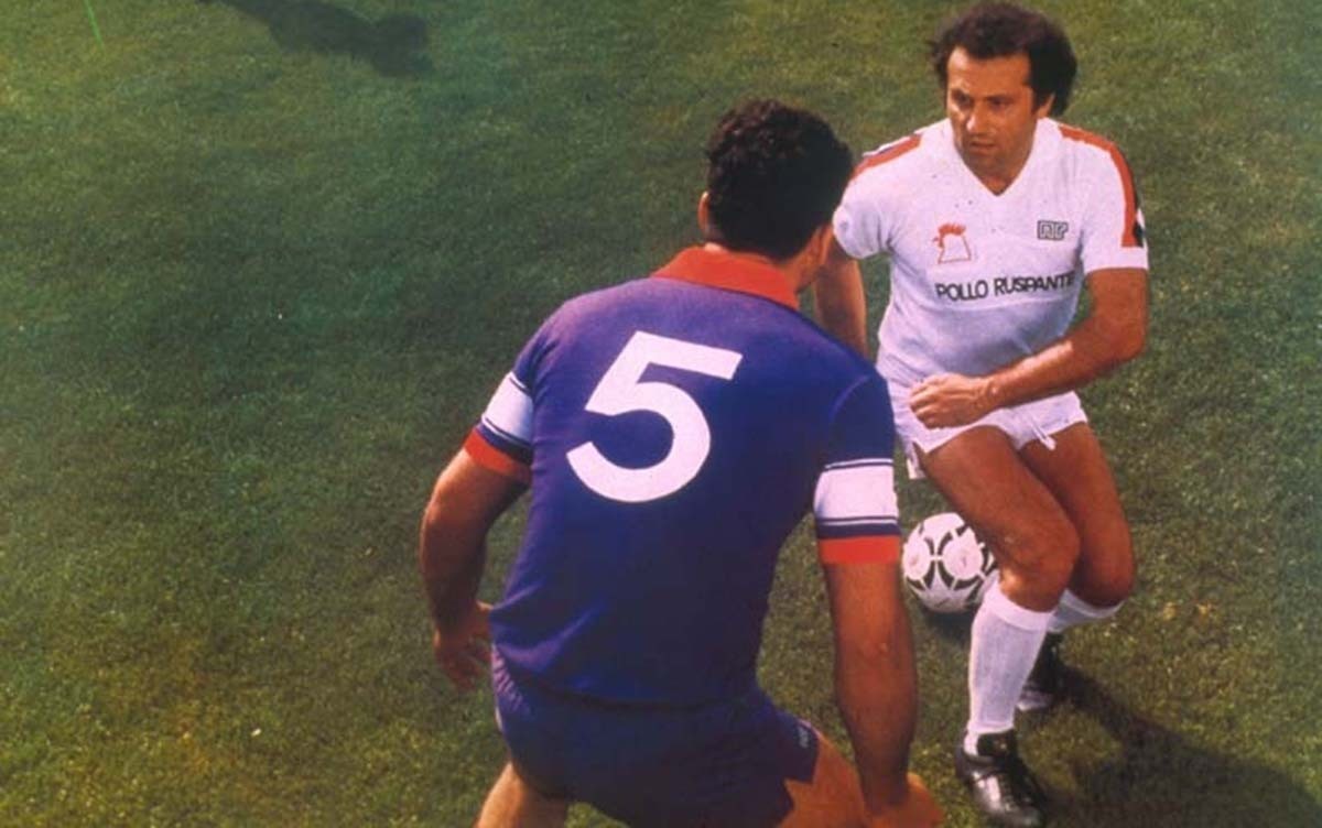 Mezzo destro mezzo sinistro - 2 calciatori senza pallone (1985) Screenshot 2 