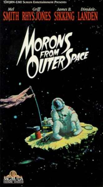 Morons from Outer Space (1985) Screenshot 2