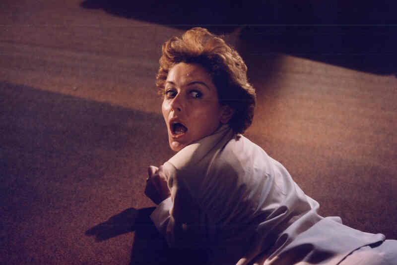 Scandalous Gilda (1985) Screenshot 4