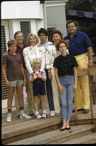 Surviving (1985) Screenshot 3