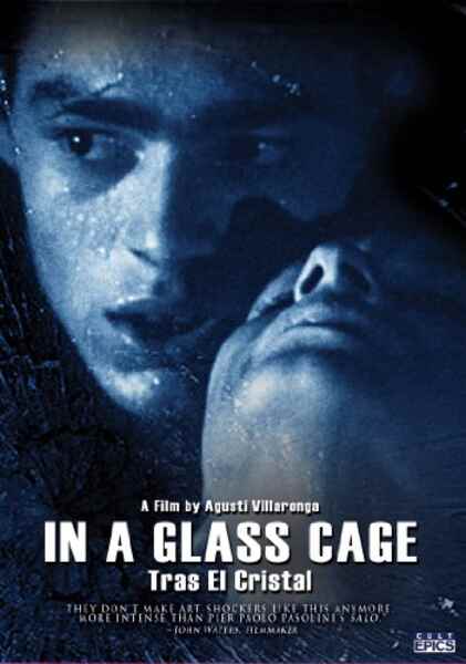 In a Glass Cage (1986) Screenshot 2