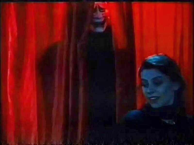 The House of the Blue Shadows (1986) Screenshot 1