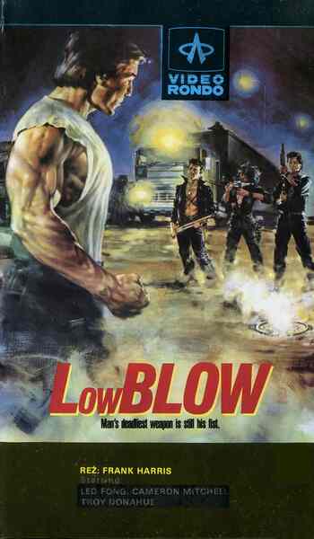 Low Blow (1986) Screenshot 1