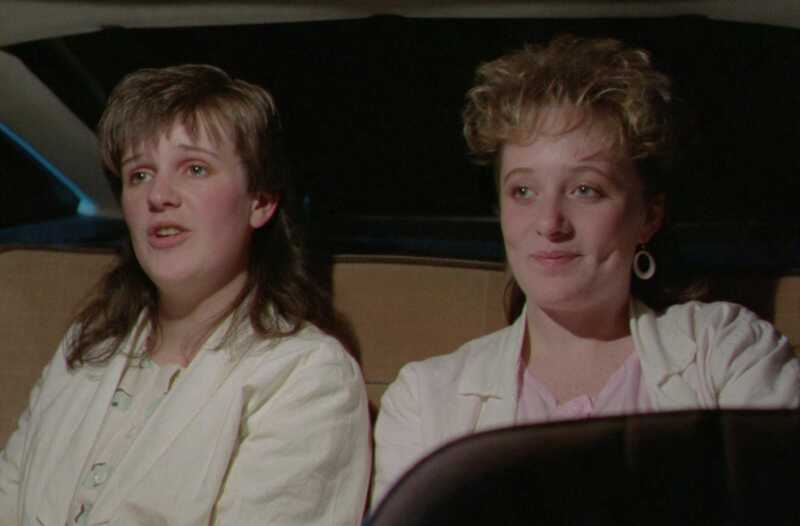 Rita, Sue and Bob Too (1987) Screenshot 5