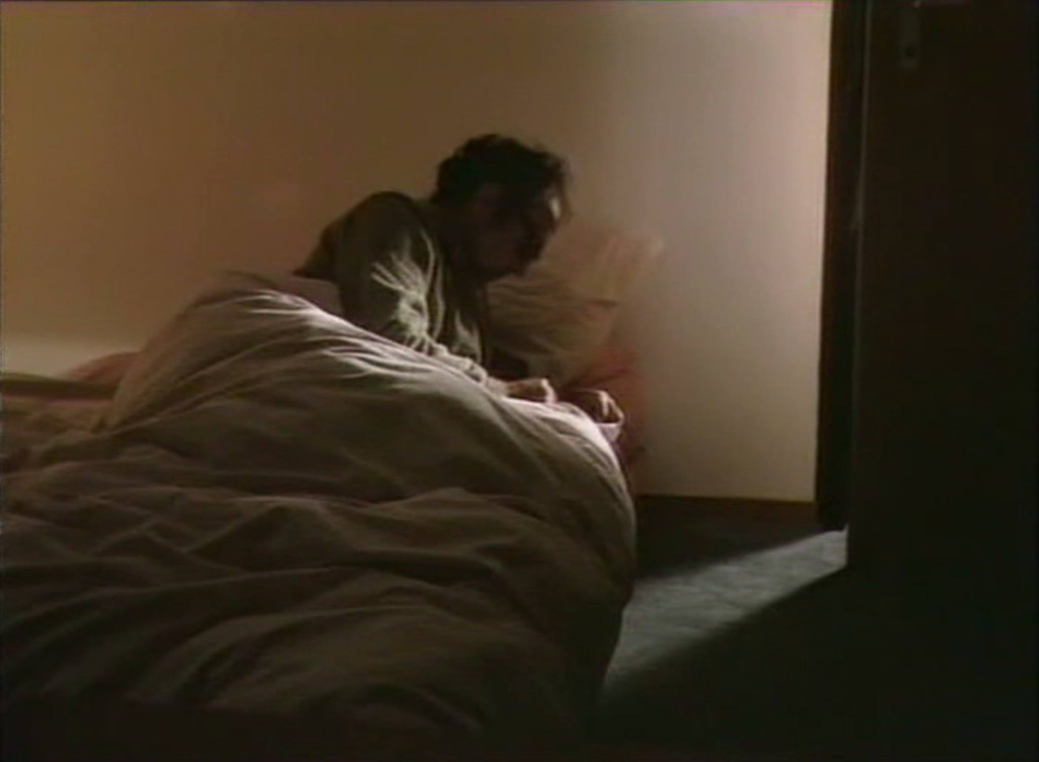 Soft and Hard (1985) Screenshot 1