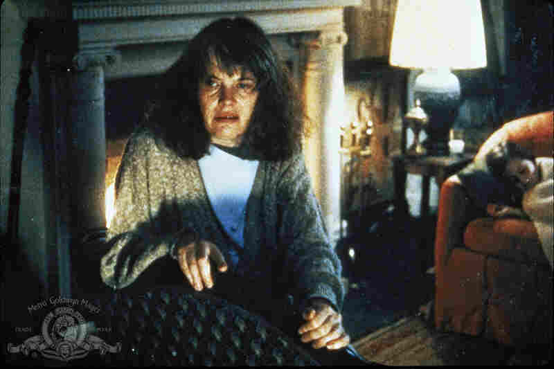 Twisted (1986) Screenshot 2