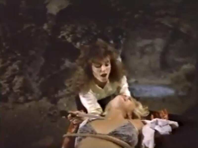 Blood Frenzy (1987) Screenshot 1