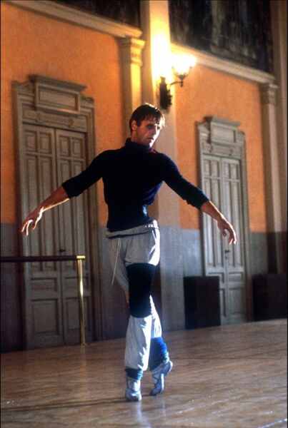 Dancers (1987) Screenshot 2
