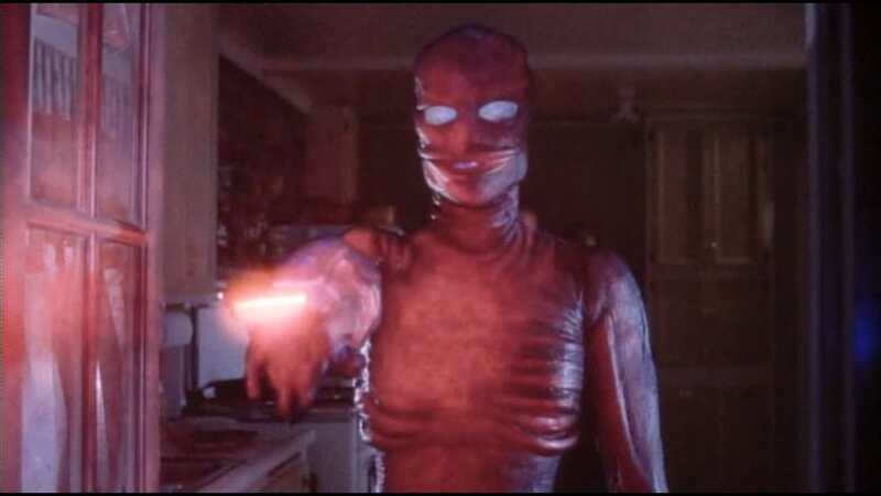 Stranded (1987) Screenshot 4