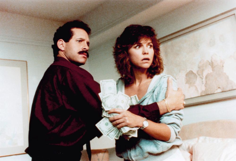 Surrender (1987) Screenshot 2 