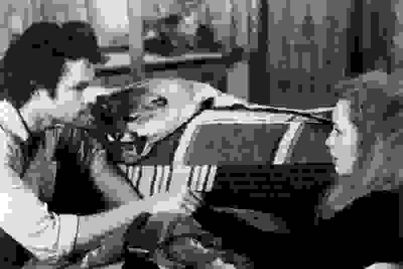 White of the Eye (1987) Screenshot 1