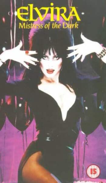 Elvira: Mistress of the Dark (1988) Screenshot 1