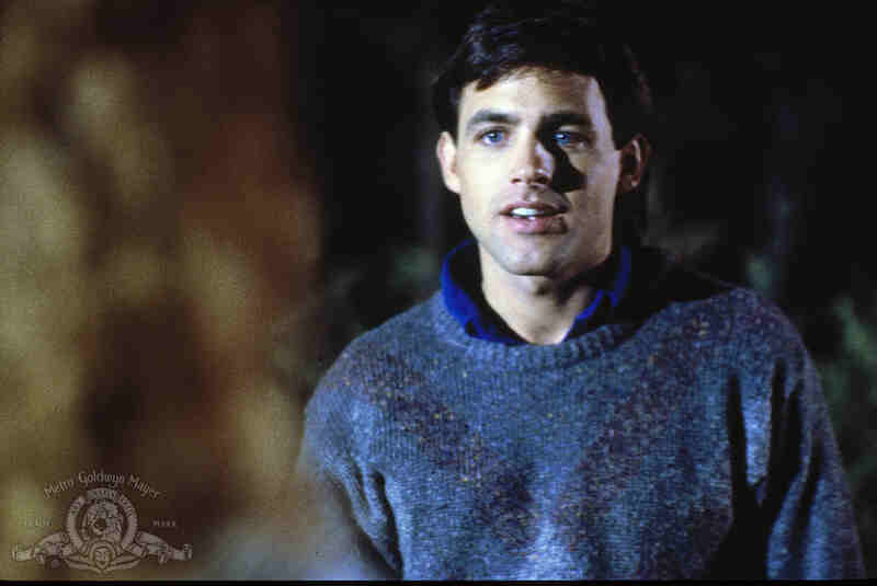 Killer Klowns from Outer Space (1988) Screenshot 4