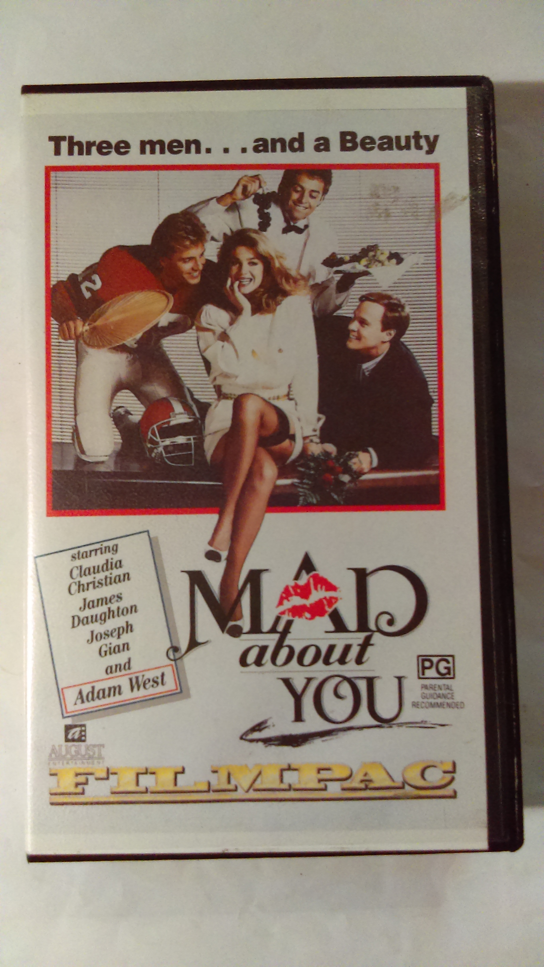 Mad About You (1989) Screenshot 4
