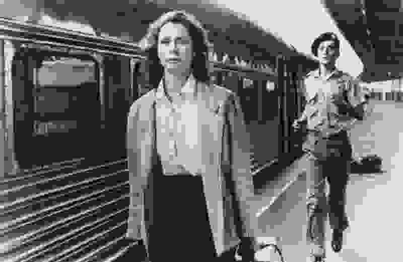 Warm Nights on a Slow Moving Train (1988) Screenshot 1