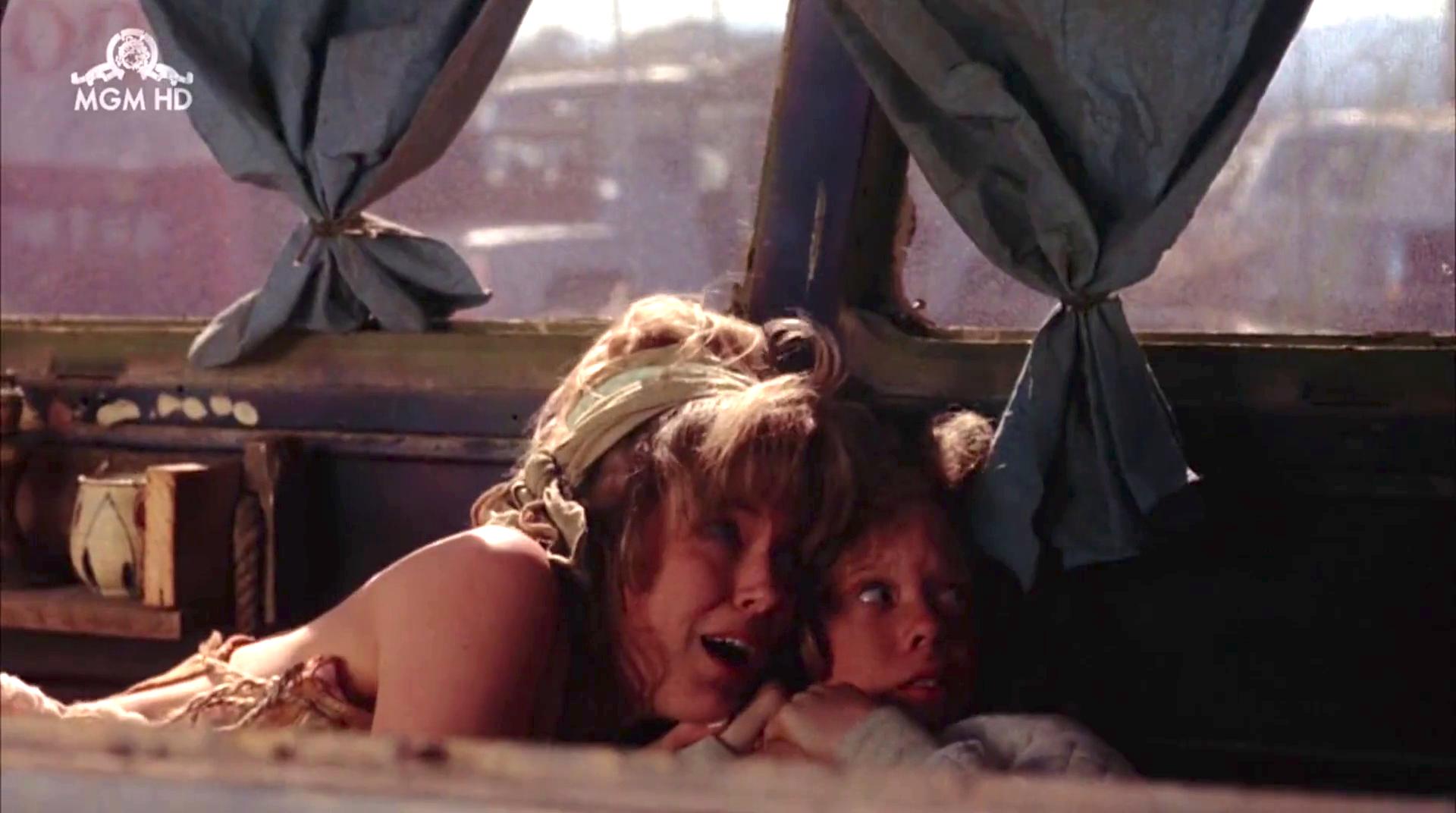 World Gone Wild (1987) Screenshot 5